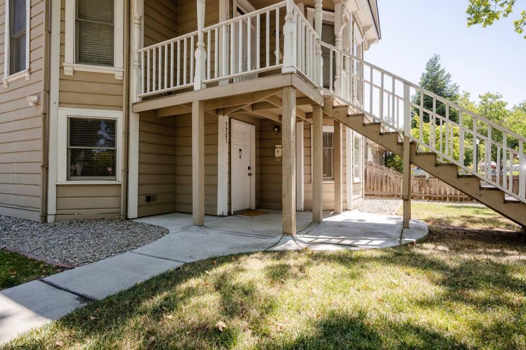 *2Bdr Victorian Home Away From Home - *Central Loc Sacramento Eksteriør billede