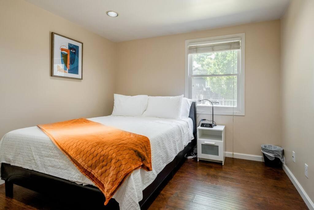 *2Bdr Victorian Home Away From Home - *Central Loc Sacramento Eksteriør billede